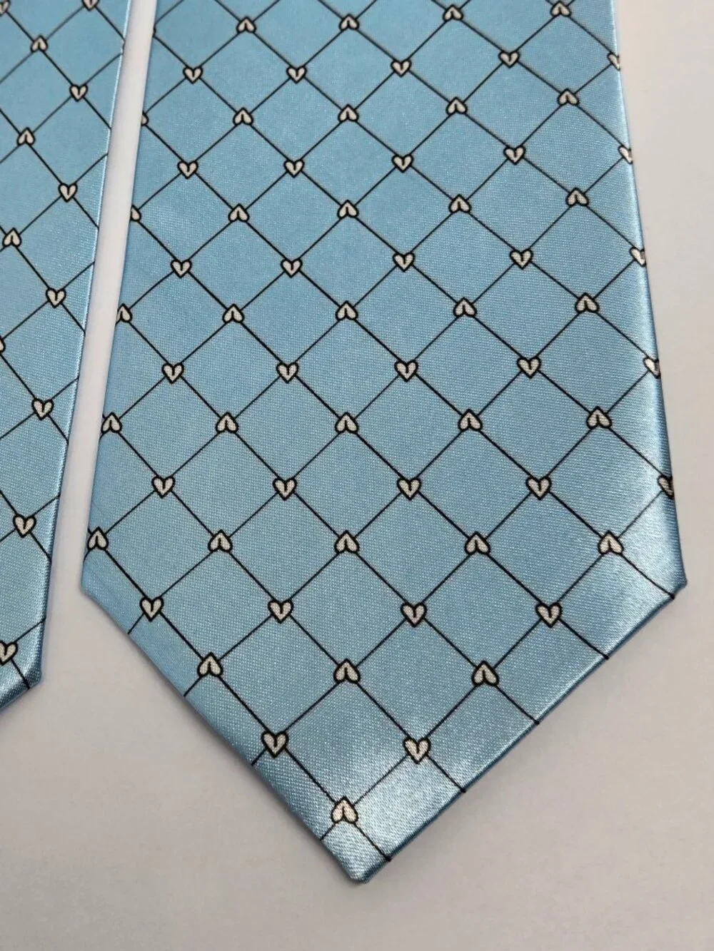Nisen 100% Silk, Metallic Baby Blue Wide Geometric Tie, J. Tyler, New with Tag